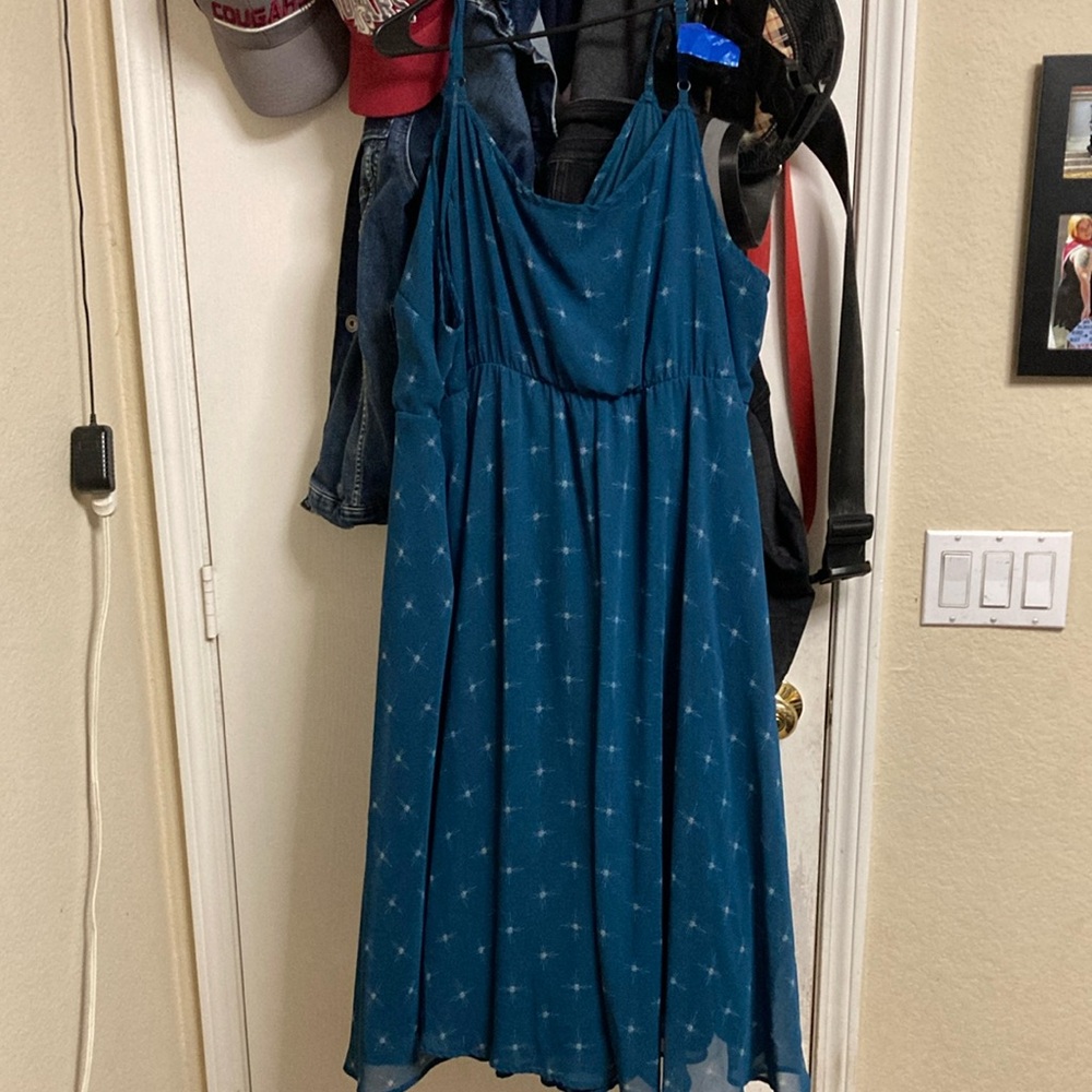 Teal Sleeveless Dress with Star Pattern